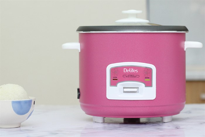 Nồi cơm điện Delites 1.5 lít NCR1501 Màu Hồng