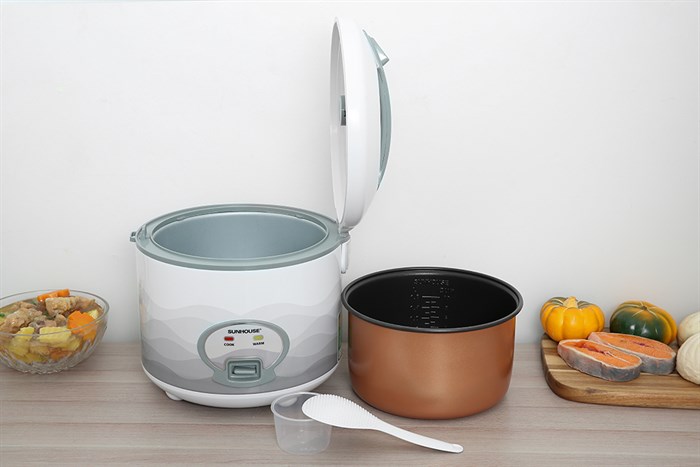Nồi cơm nắp gài Sunhouse 1.8 lít SHD8602 Màu Trắng