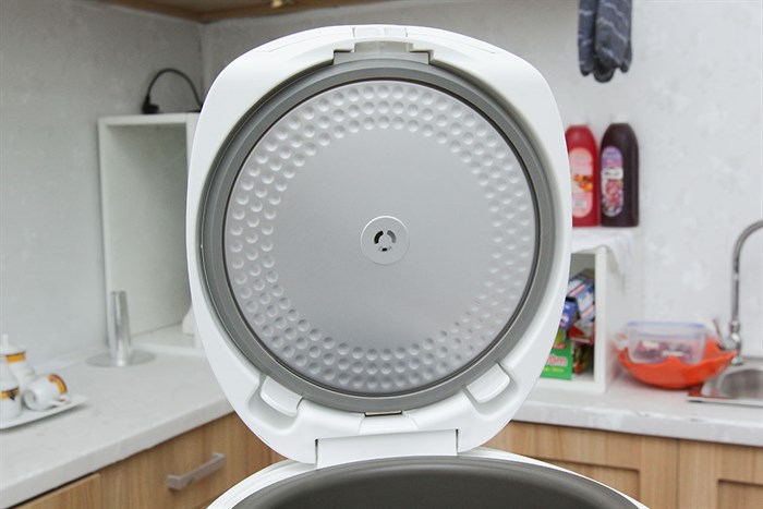 Nồi cơm điện tử Toshiba 1.8 lít RC-18NAFVN(W) Màu Trắng