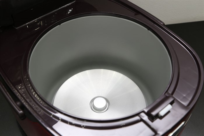 Nồi cơm điện tử Sharp KS-TH18-RD Màu Đỏ