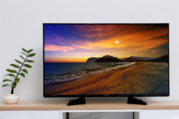Smart Tivi Panasonic 4K 43 inch TH-43EX605V