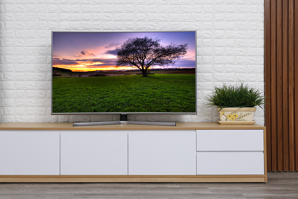 Smart Tivi Cong Samsung 4K 55 inch UA55NU7500 Màu Đen