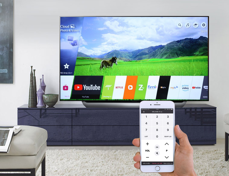 Điều khiển tivi Smart Tivi OLED LG 4K 55 inch 55C8PTA bằng điện thoại thông qua ứng dụng LG TV Plus