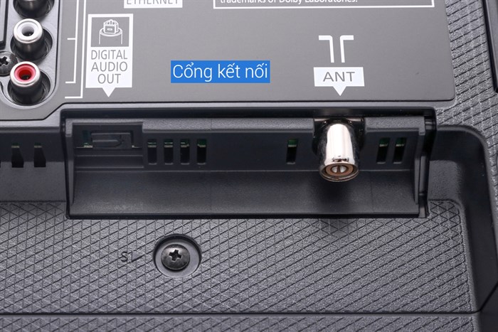 Smart Tivi Panasonic 4K 43 inch TH-43FX500V