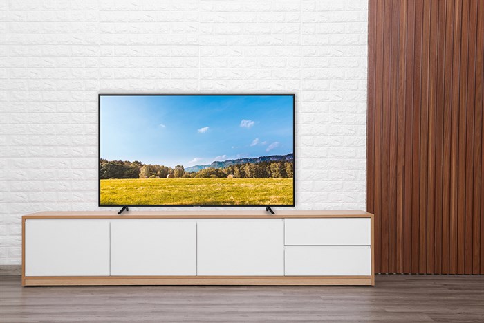 Smart Tivi Samsung 4K 55 inch UA55RU7100 Màu Đen