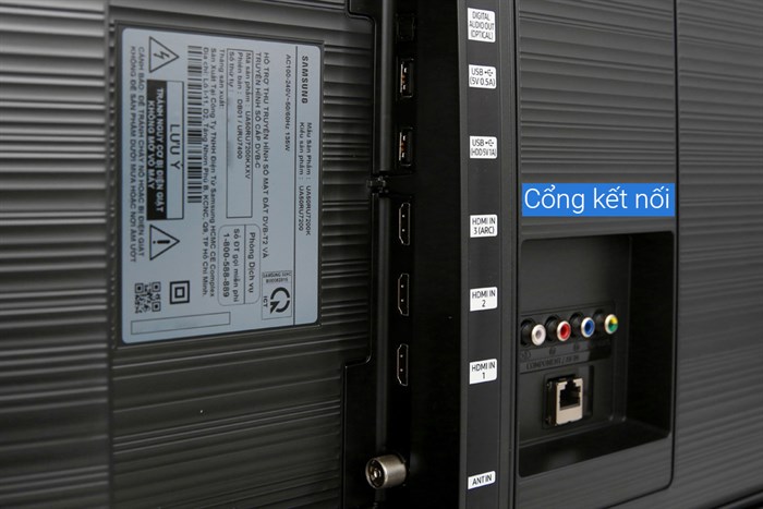 Smart Tivi Samsung 4K 50 inch UA50RU7200 Màu Đen