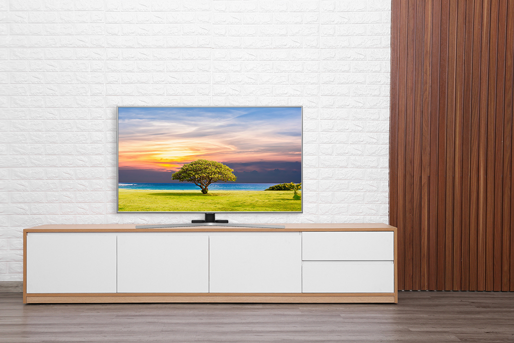 Smart Tivi Samsung 4K 55 inch UA55RU7400 Màu Đen