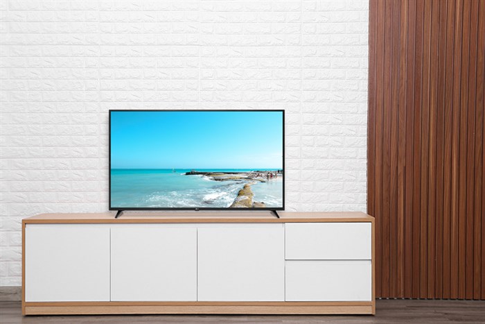 Smart Tivi LG 4K 49 inch 49UM7290PTD Màu Đen