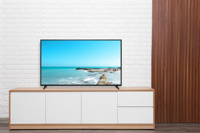 Smart Tivi LG 4K 55 inch 55UM7290PTD Màu Đen