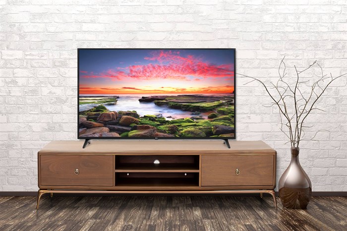 Smart Tivi LG 4K 65 inch 65UN7290PTF Màu Đen