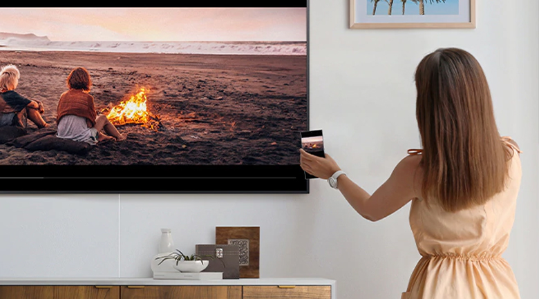 Smart Tivi QLED 4K 55 inch Samsung QA55Q80A - Tap View