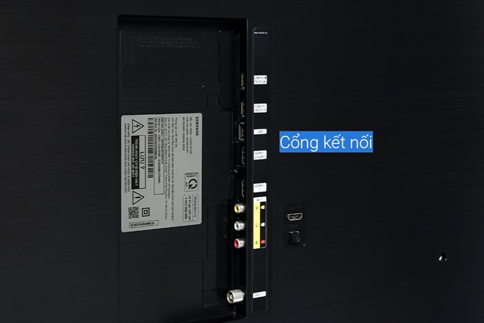 Smart Tivi Samsung 4K Crystal UHD 70 inch UA70AU8100 Màu Đen