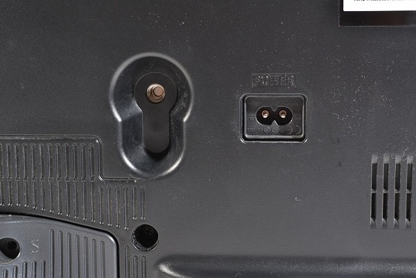 LED Samsung UA32ES5600 32 inches Full HD Smart TV CMR 100 Hz