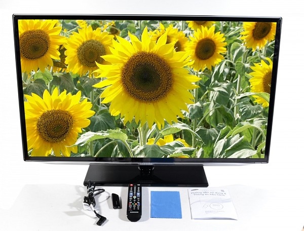 LED Samsung UA32ES5600 32 inches Full HD Smart TV CMR 100 Hz