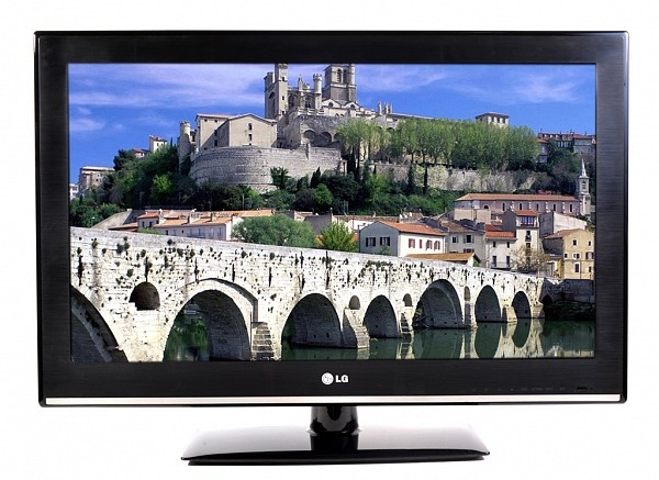 LCD LG 32CS460 32 inches HD 60Hz