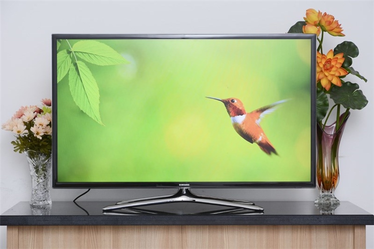 Smart Tivi 3D LED Samsung UA40F6400 40 inch