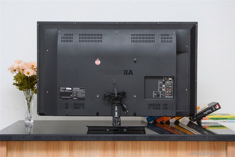 Internet Tivi LED Toshiba 39L3300 39 inch Màu Đen