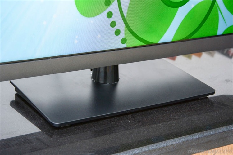 Internet Tivi LED Toshiba 39L3300 39 inch Màu Đen