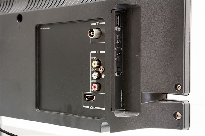 Tivi LED Toshiba 32P1303 32 inch Màu Đen