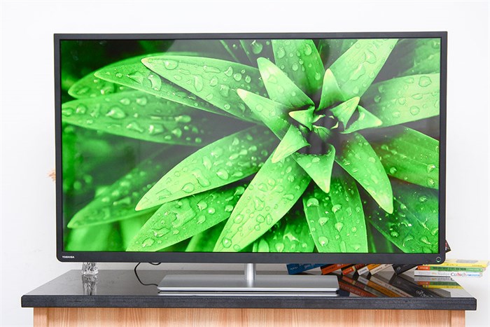 Smart Tivi LED Toshiba 50L4300 50 inch Màu Đen