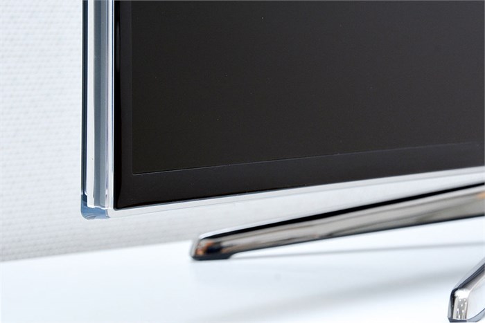 Smart Tivi 3D LED Samsung UA40H6400 40 inch