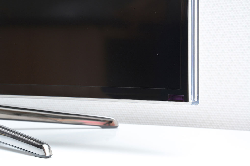 Smart Tivi 3D LED Samsung UA40H6400 40 inch Màu Đen