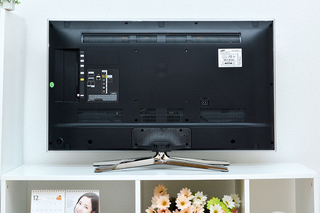 Smart Tivi 3D LED Samsung UA40H6400 40 inch Màu Đen