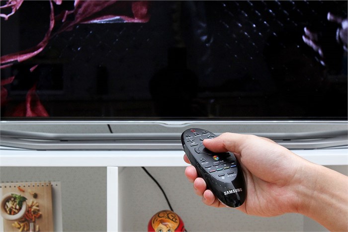 Smart Tivi 3D LED Samsung UA55H7000 55 inch Màu Bạc