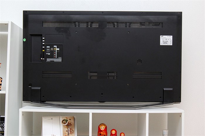 Smart Tivi 3D LED Samsung UA55H7000 55 inch Màu Bạc