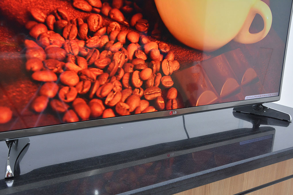 Smart Tivi 3D LED LG 55LB650T 55 inch Màu Xám
