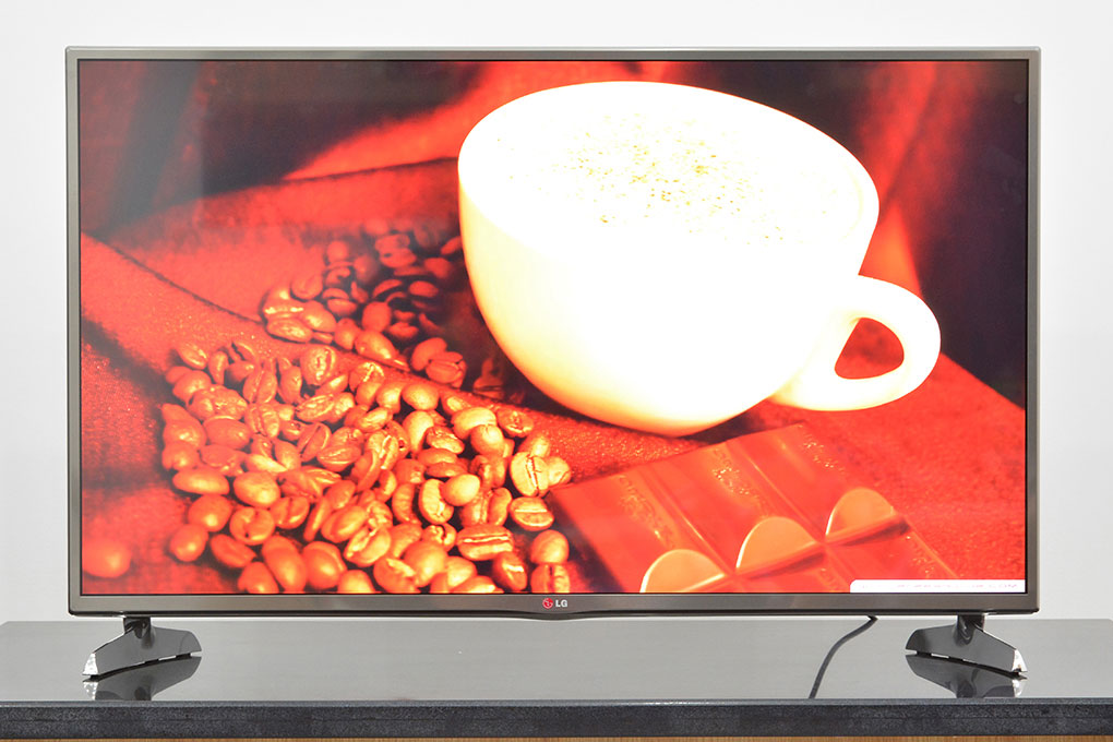 Smart Tivi 3D LED LG 42LB650T 42 inch Màu Xám