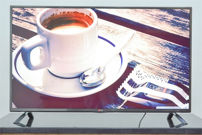 Smart Tivi LED LG 47LB631T 47 inch Màu Đen