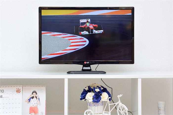 Tivi LED LG 24LB450A 24 inch Màu Đen