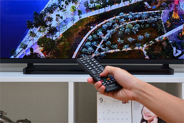 Tivi LED Toshiba 47L2450 47 inch Màu Đen