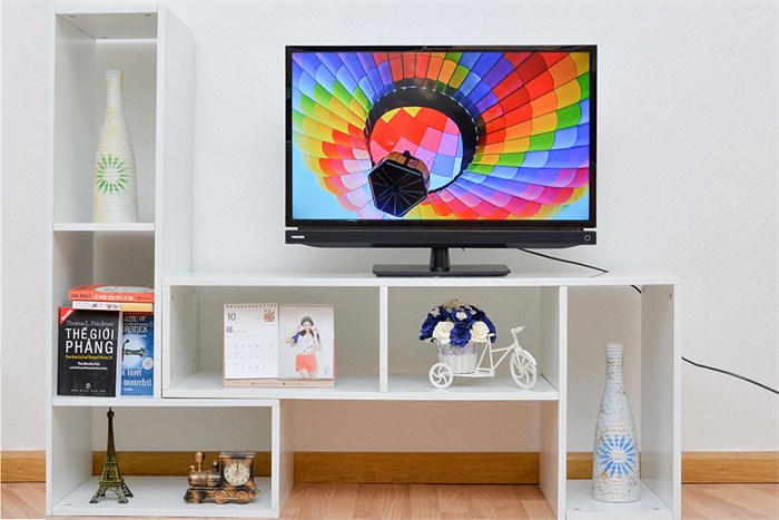 Tivi LED Toshiba 32P2400 32 inch Màu Đen