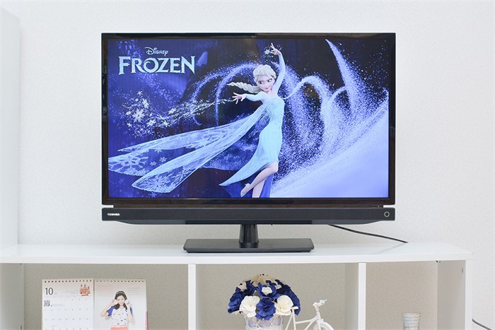 Tivi LED Toshiba 32P2400 32 inch Màu Đen