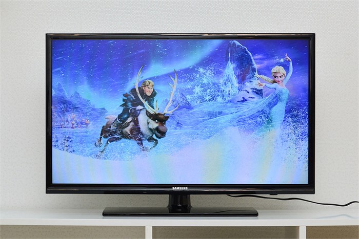 Internet Tivi Samsung 32 inch UA32H4303 Màu Đen