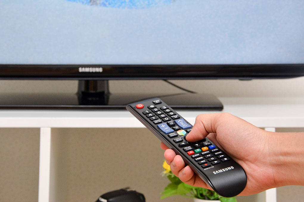 Internet Tivi LED Samsung UA40H5303 40 inch Màu Đen