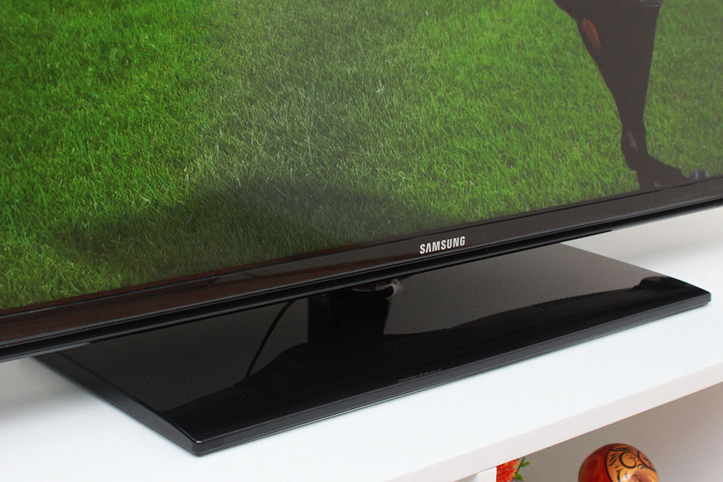 Internet Tivi LED Samsung UA46H5303 46 inch Màu Đen