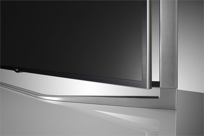 Smart Tivi 3D LED LG 79UB980T 79 inch Màu Đen