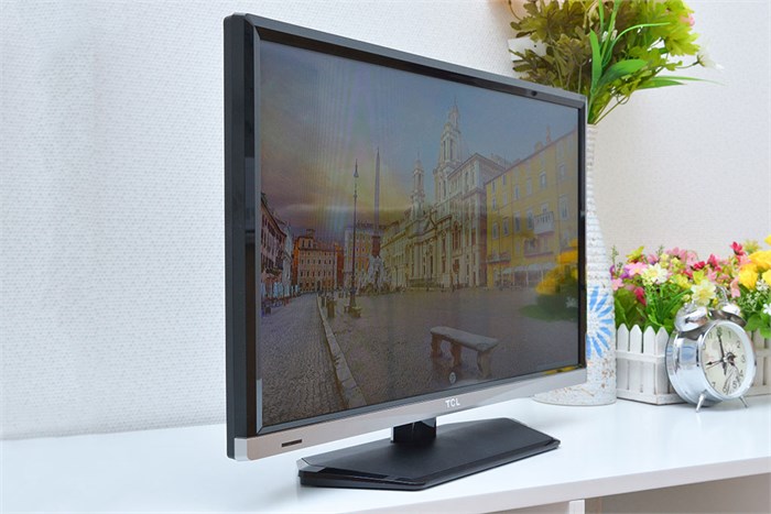 Tivi TCL 24 inch L24B2800