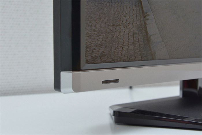 Tivi TCL 24 inch L24B2800