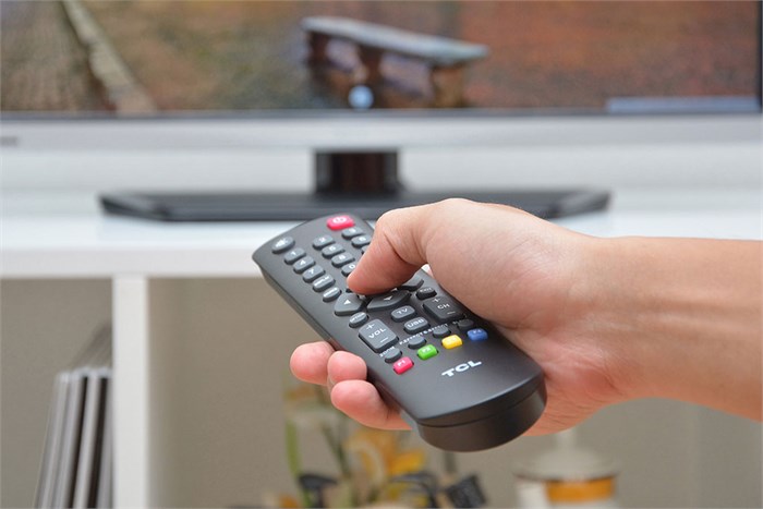 Tivi TCL 24 inch L24B2800