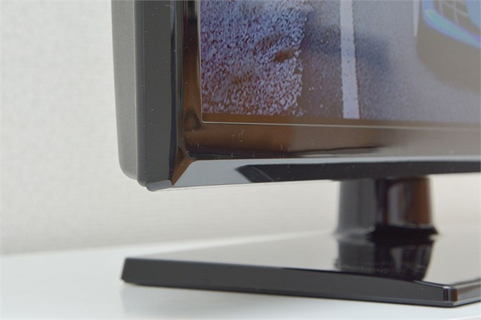 Tivi LED Samsung UA32FH4003 32 inch Màu Đen