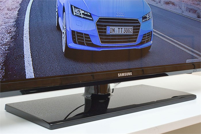 Tivi LED Samsung UA32FH4003 32 inch Màu Đen