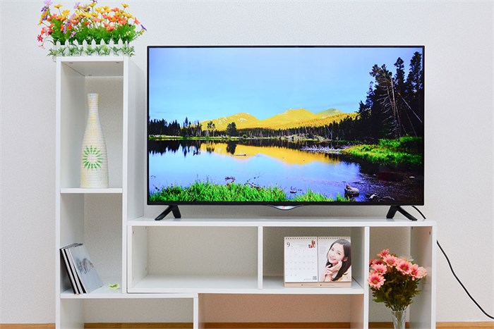 Smart Tivi LED LG 49UB820T 49 inch Màu Xám
