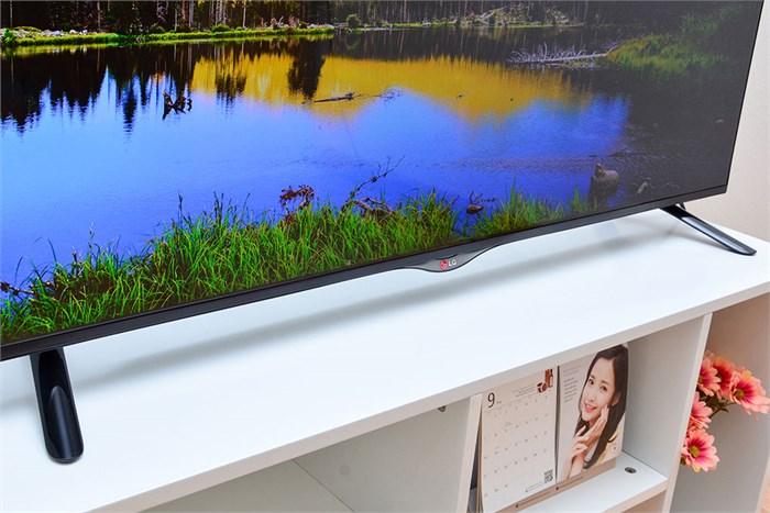 Smart Tivi LED LG 49UB820T 49 inch Màu Xám