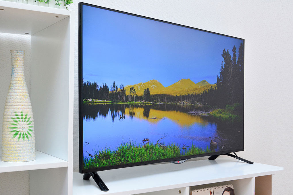 Smart Tivi LED LG 49UB820T 49 inch Màu Xám