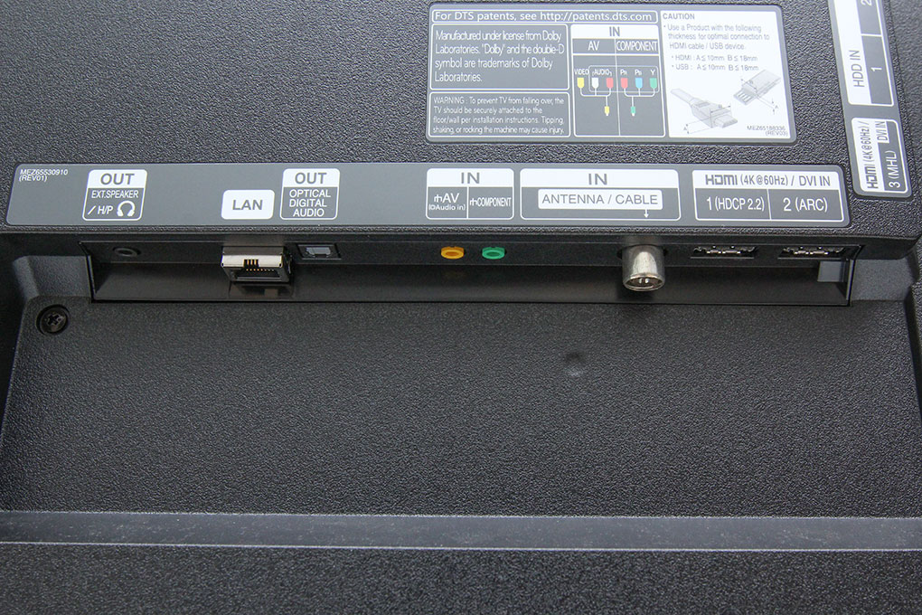 Smart Tivi LED LG 40UB800T 40 inch Màu Đen