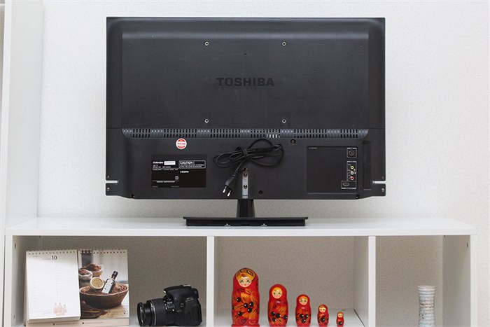 Tivi LED Toshiba 32P1400 32 inch Màu Đen